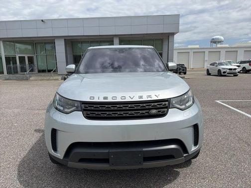 2020 Land Rover Discovery SE