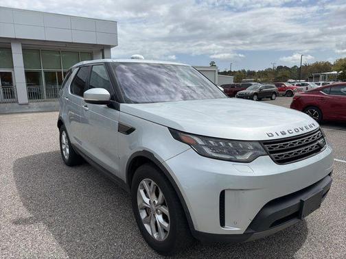 2020 Land Rover Discovery SE