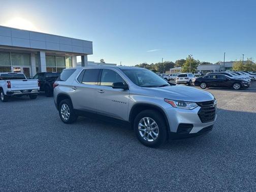 2021 Chevrolet Traverse LS