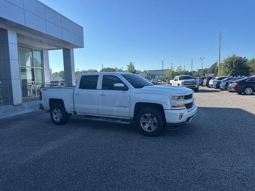 2017 Chevrolet Silverado 1500 2LT