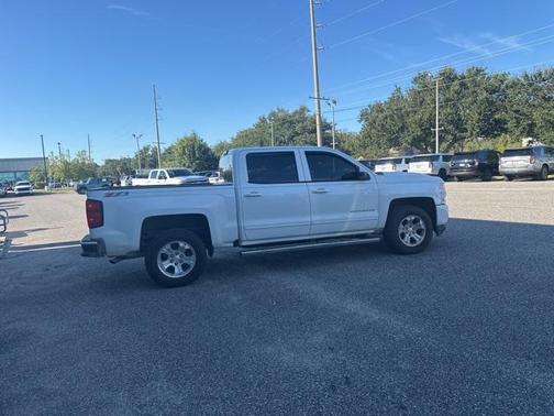 2017 Chevrolet Silverado 1500 2LT