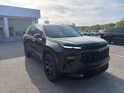 Mosaic Black Metallic 2026 Chevrolet Traverse RS