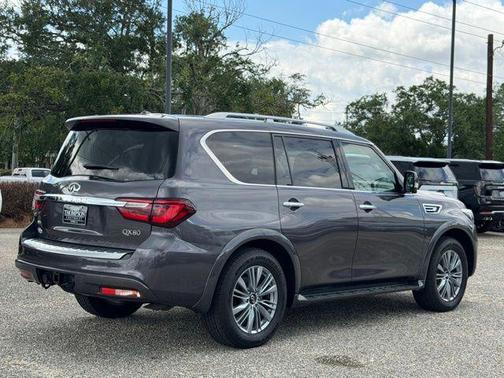 Anthracite Gray 2024 INFINITI QX80 Luxe