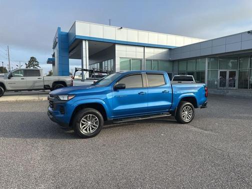 2023 Chevrolet Colorado LT