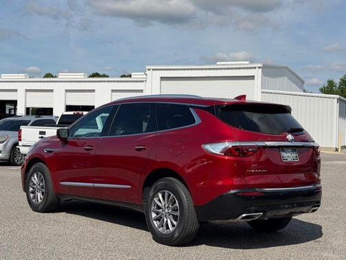 Cherry Red Tintcoat 2023 Buick Enclave Essence FWD