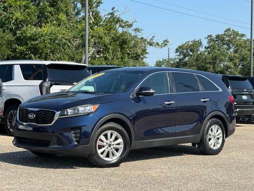 Imperial Blue 2020 Kia Sorento LX