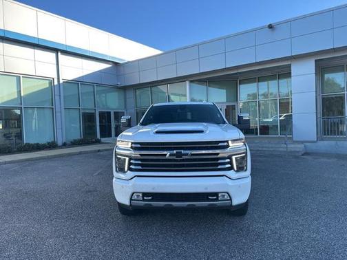 2022 Chevrolet Silverado 2500 High Country