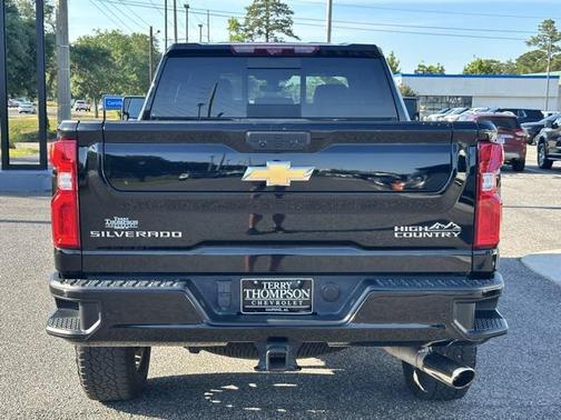 2023 Chevrolet Silverado 2500 High Country