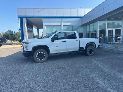 2022 Chevrolet Silverado 2500 Custom