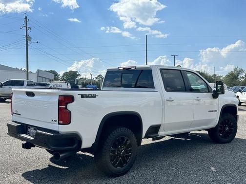 2025 Chevrolet Silverado 2500 LTZ