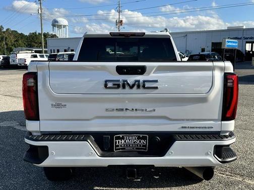 2024 GMC Sierra 2500 Denali Ultimate