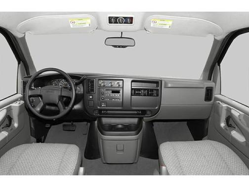 2003 GMC Savana 3500 Base