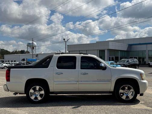 2008 Chevrolet Avalanche 1500 LTZ
