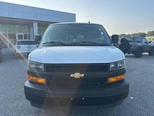 2022 Chevrolet Express 3500 RWD 3500 Extended Wheelbase LS