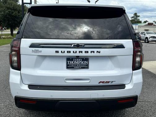 2022 Chevrolet Suburban RST