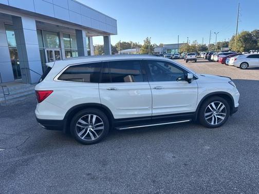 2018 Honda Pilot Touring