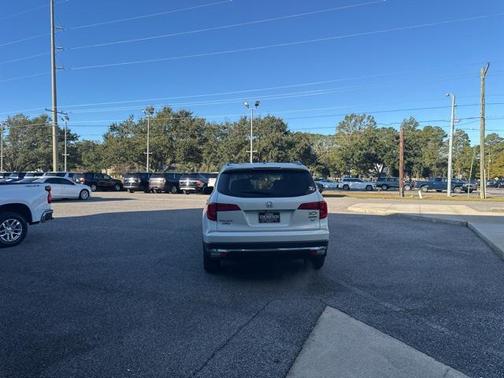 2018 Honda Pilot Touring