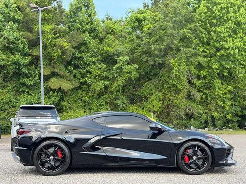 Black 2021 Chevrolet Corvette Stingray w/2LT