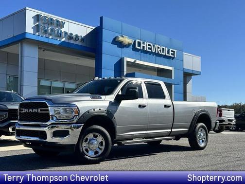 2024 RAM 2500 Tradesman Crew Cab 4x4 8' Box