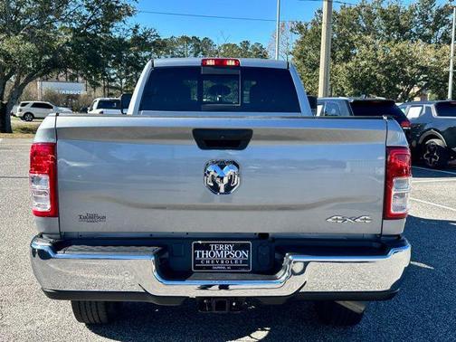 2024 RAM 2500 Tradesman Crew Cab 4x4 8' Box