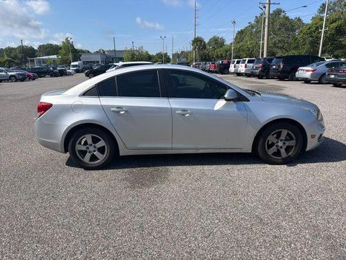 Silver Ice Metallic 2016 Chevrolet Cruze Limited 1LT