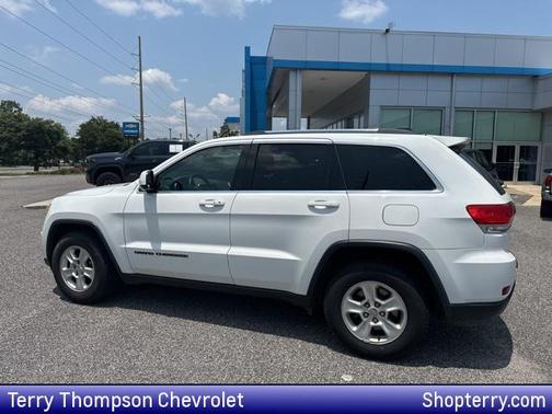 2017 Jeep Grand Cherokee Laredo