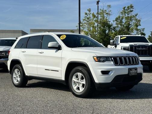 2017 Jeep Grand Cherokee Laredo