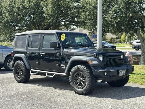 2018 Jeep Wrangler Unlimited Sport