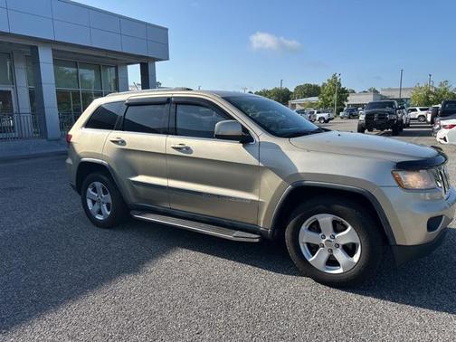 2011 Jeep Grand Cherokee Laredo