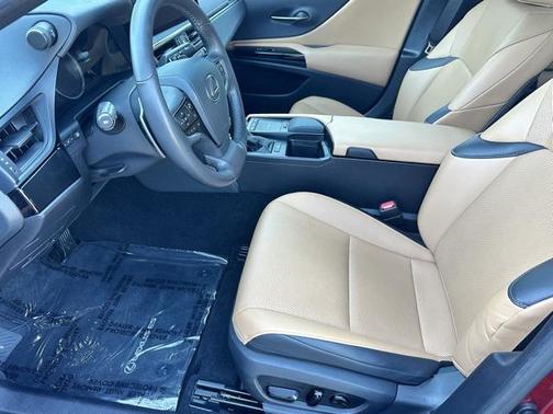 2022 Lexus ES 350 Base