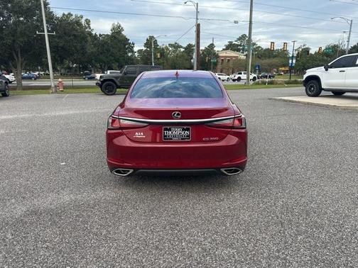 2022 Lexus ES 350 Base
