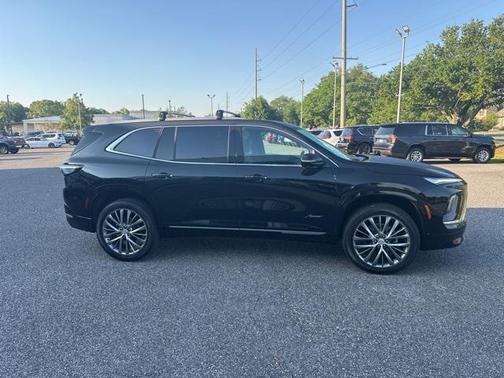 2025 Buick Enclave Avenir FWD