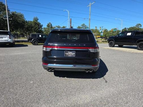2022 Lincoln Aviator Standard