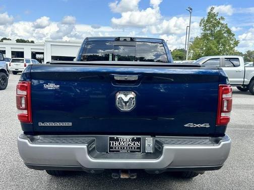 2021 RAM 2500 Laramie Crew Cab 4x4 6'4' Box