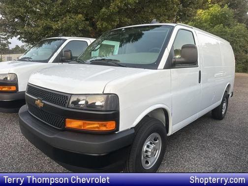 2025 Chevrolet Express 2500 RWD 2500 Regular Wheelbase WT
