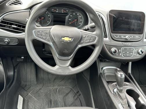 2020 Chevrolet Malibu FWD LT