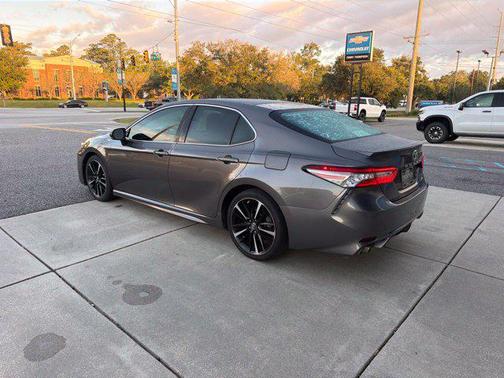 Predawn Gray Mica 2018 Toyota Camry XSE