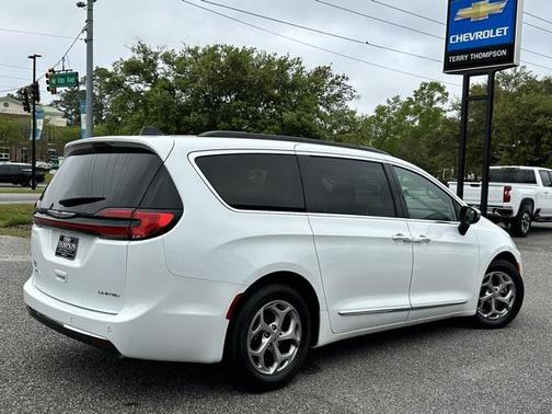 2023 Chrysler Pacifica Limited