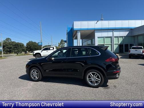 2016 Porsche Cayenne Cayenne
