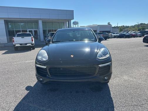 2016 Porsche Cayenne Cayenne