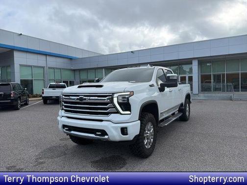 Summit White 2024 Chevrolet Silverado 2500 High Country