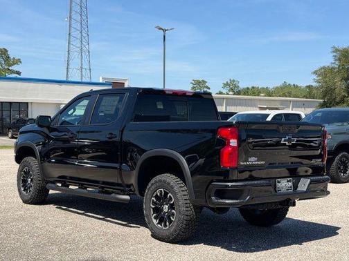 Black 2026 Chevrolet Silverado 1500 ZR2
