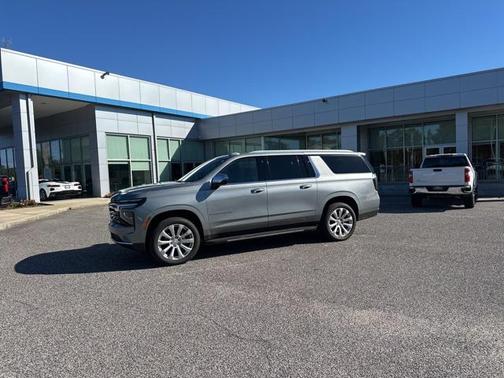 2025 Chevrolet Suburban Premier