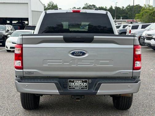 ICONIC SILVER METALLIC 2023 Ford F-150 XL