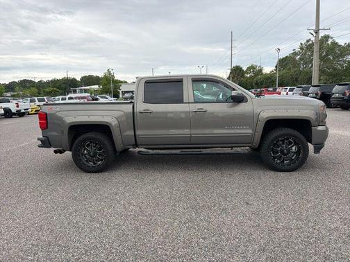 Pepperdust Metallic 2017 Chevrolet Silverado 1500 2LT