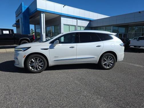 2023 Buick Enclave Avenir FWD