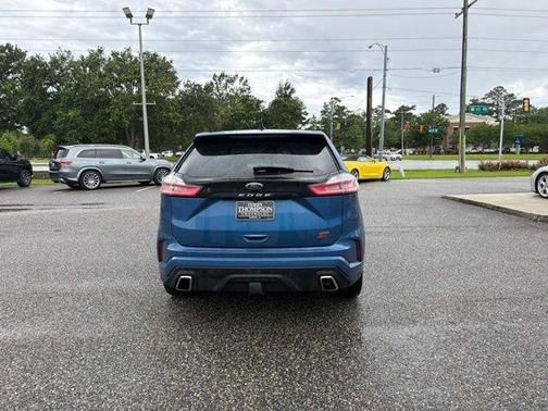 FORD PERFORMANCE BLUE MET 2021 Ford Edge ST