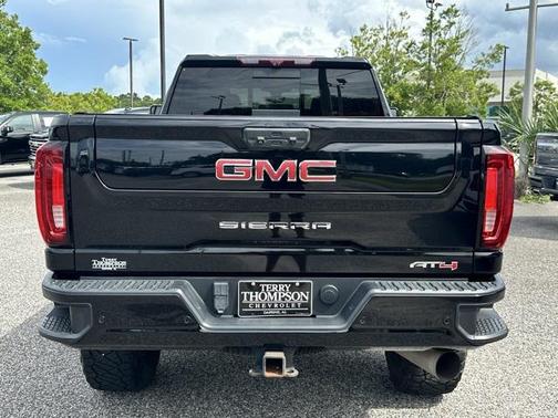 2022 GMC Sierra 2500 AT4