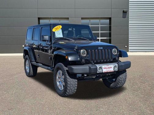 Black Clearcoat 2013 Jeep Wrangler Unlimited Sahara