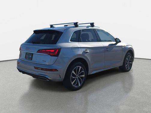 2024 Audi Q5 45 S line Premium Plus